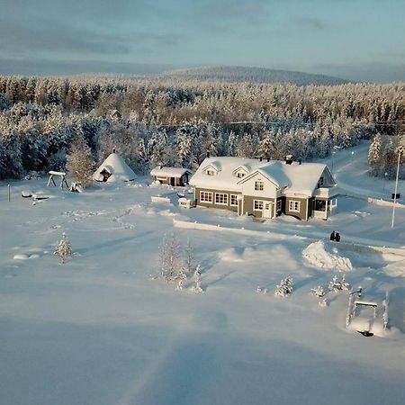 Miekojaervi Resort Pello Bagian luar foto